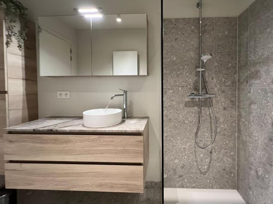 Апартаменты Surmont 52 Ипр Экстерьер фото